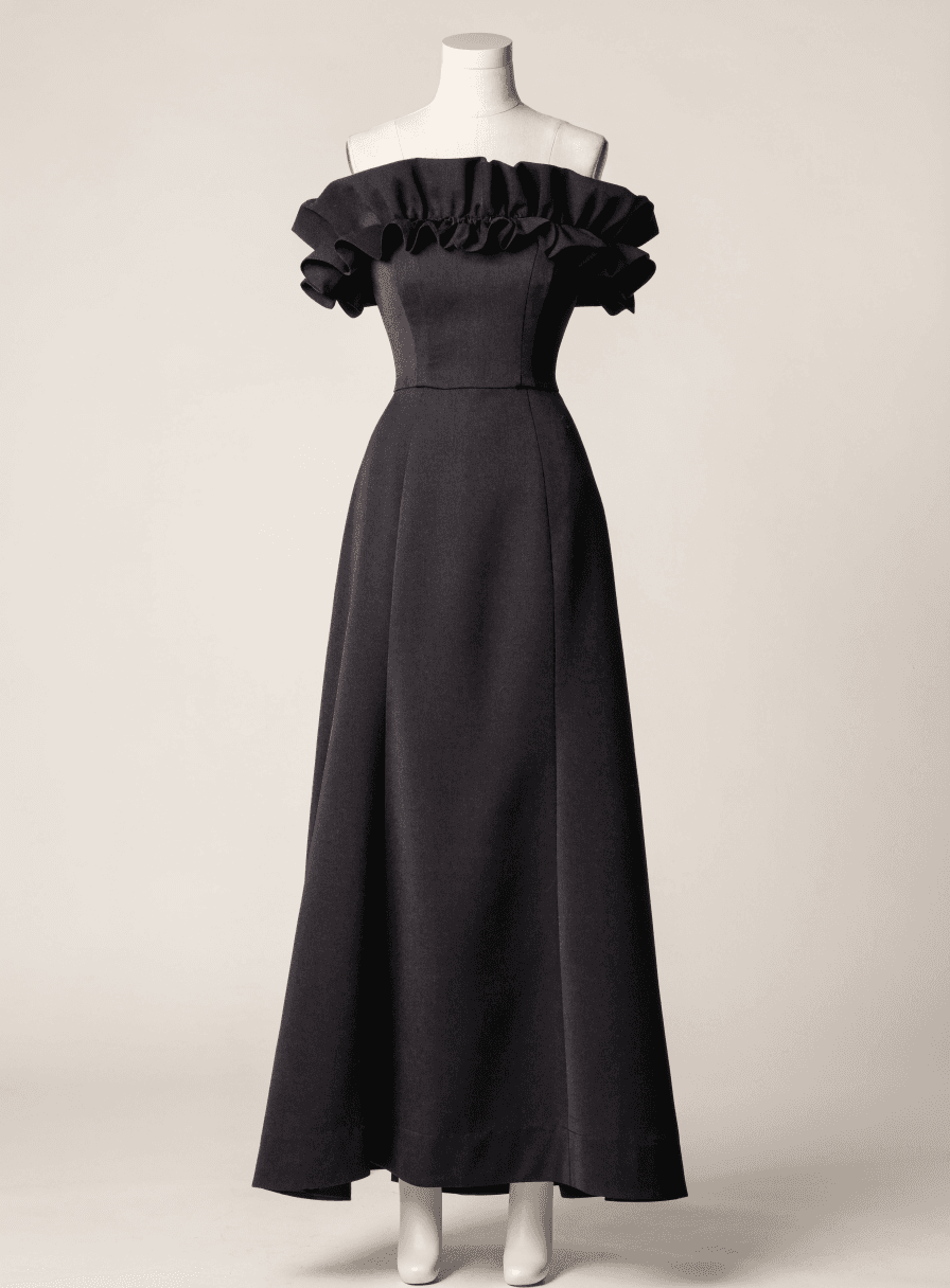 Vestido Preto Alfaiataria Ombro a Ombro Sobreposicao de Corpo Babado P/b