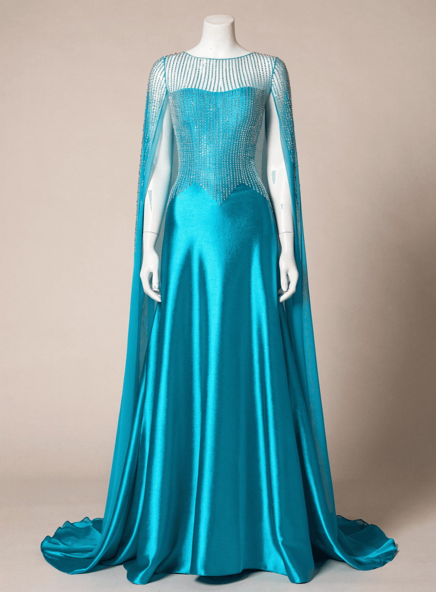 Vestido Turquesa Pedraria Manga Nula com Capa Sobreposta Cintura